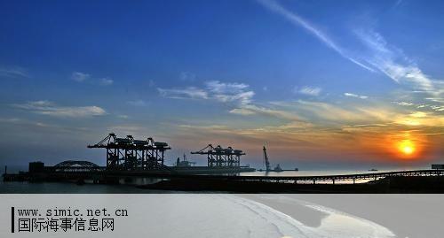 唐山港今日复牌 拟21.5亿收购大股东港口业务