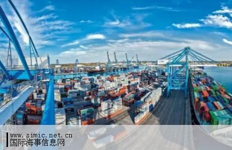 世界集装箱港口排名_港口集装箱图片