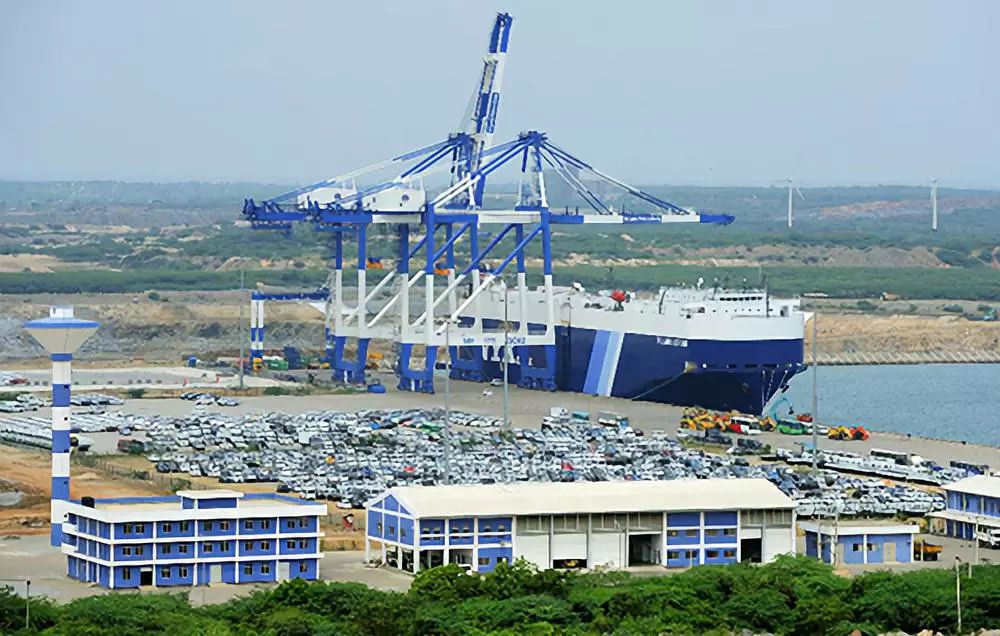 拖延18个月 斯里兰卡批准中国在汉班托塔港建